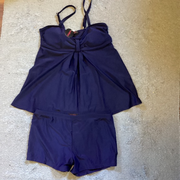 Ladies new 2 piece size X-Large tankini - Picture 1 of 1